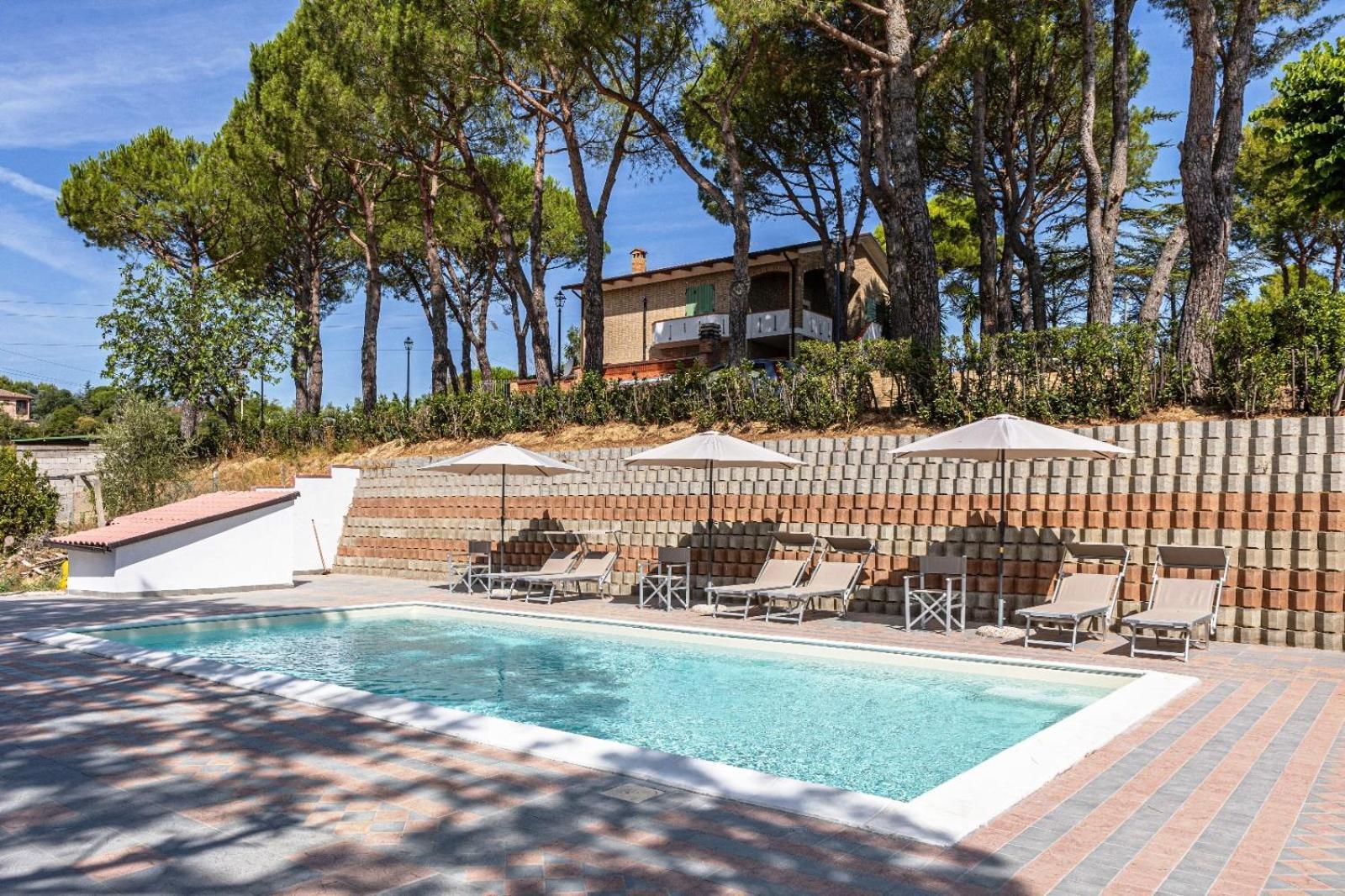 Villa Lucilla - B&B Rooms And Pool ポテンツァ・ピチェーナ エクステリア 写真